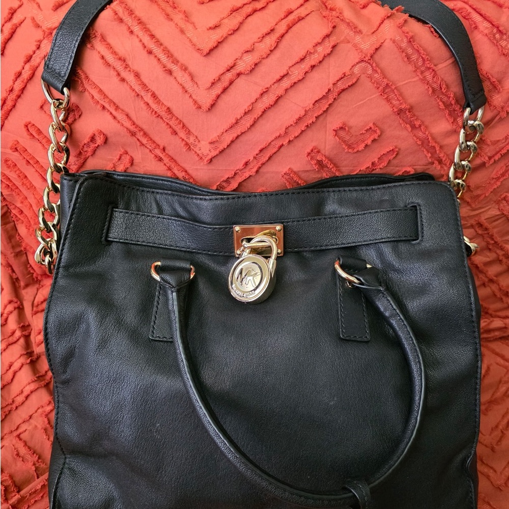 Michael Kors Black Leather Chain Strap Bag